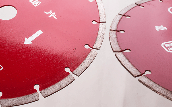 金剛石鋸片在切割過程中出現(xiàn)燒刀的現(xiàn)象 金剛石鋸片在切割過程中出現(xiàn)燒刀的現(xiàn)象