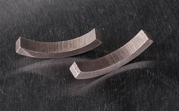 金剛石刀頭能夠高速作業(yè)的決定條件 金剛石刀頭能夠高速作業(yè)的決定條件