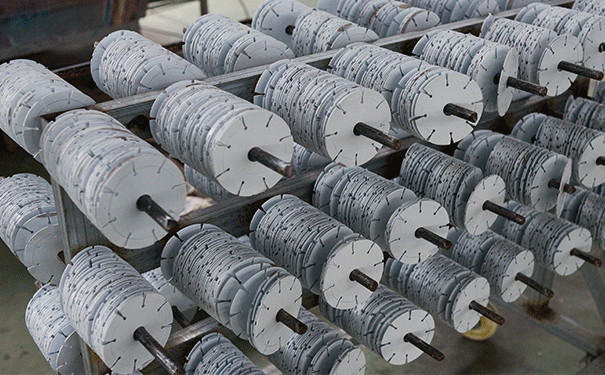 你知道金剛石切割片焊接技術的重要性么? 你知道金剛石切割片焊接技術的重要性么?